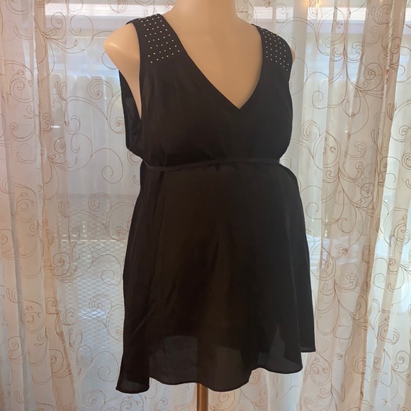 Motherhood Maternity Tops - Motherhood Maternity Top Size: XL